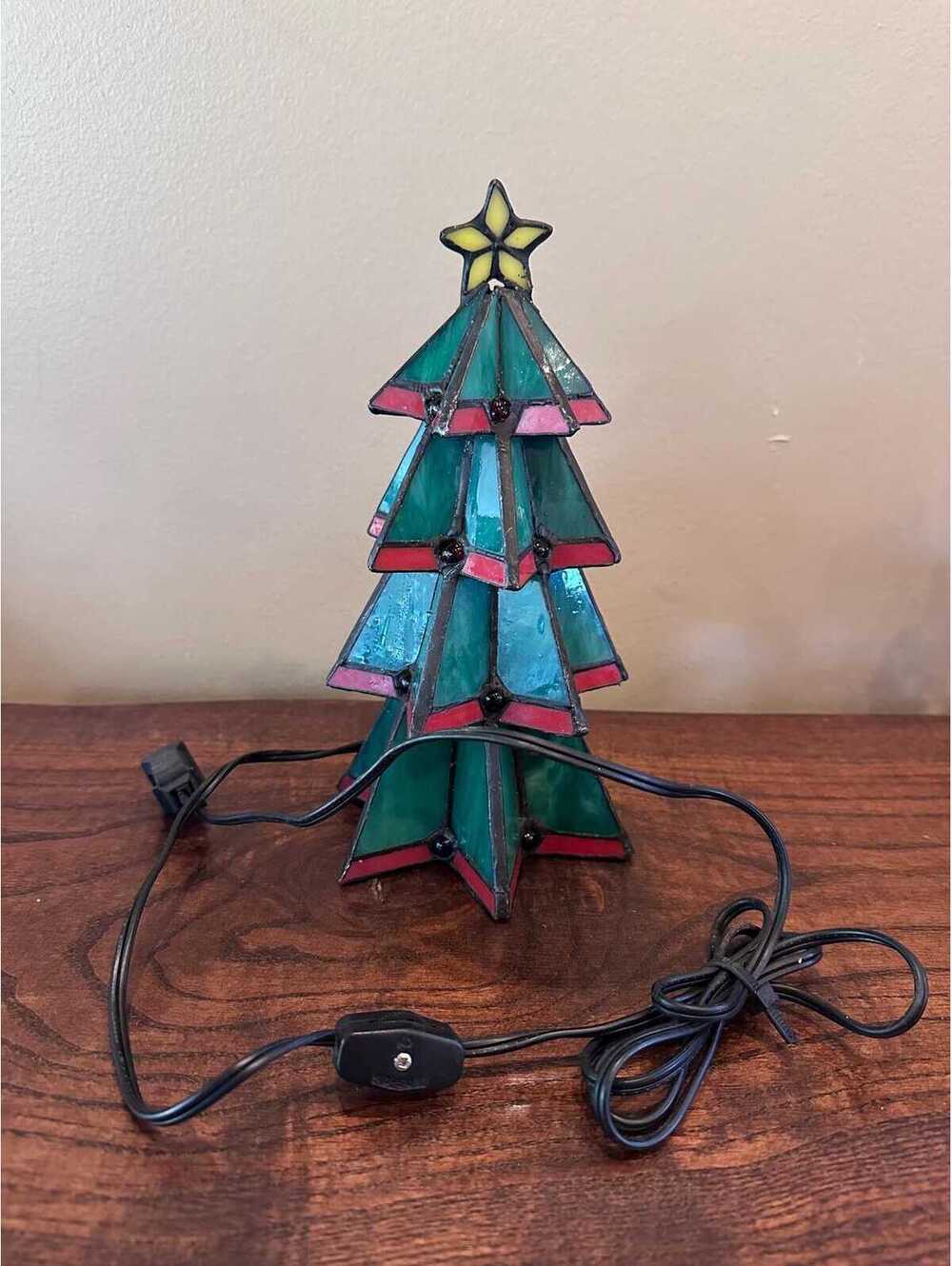 Vintage Tiffany-Style Stained Glass Christmas Tree Accent Lamp - Picture 5 of 6